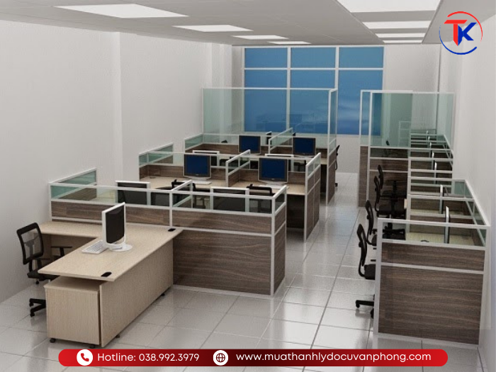 Nhân viên Tuấn Khang tháo dỡ vận chuyển thiết bị đồ cũ văn phòng nhanh chóng
